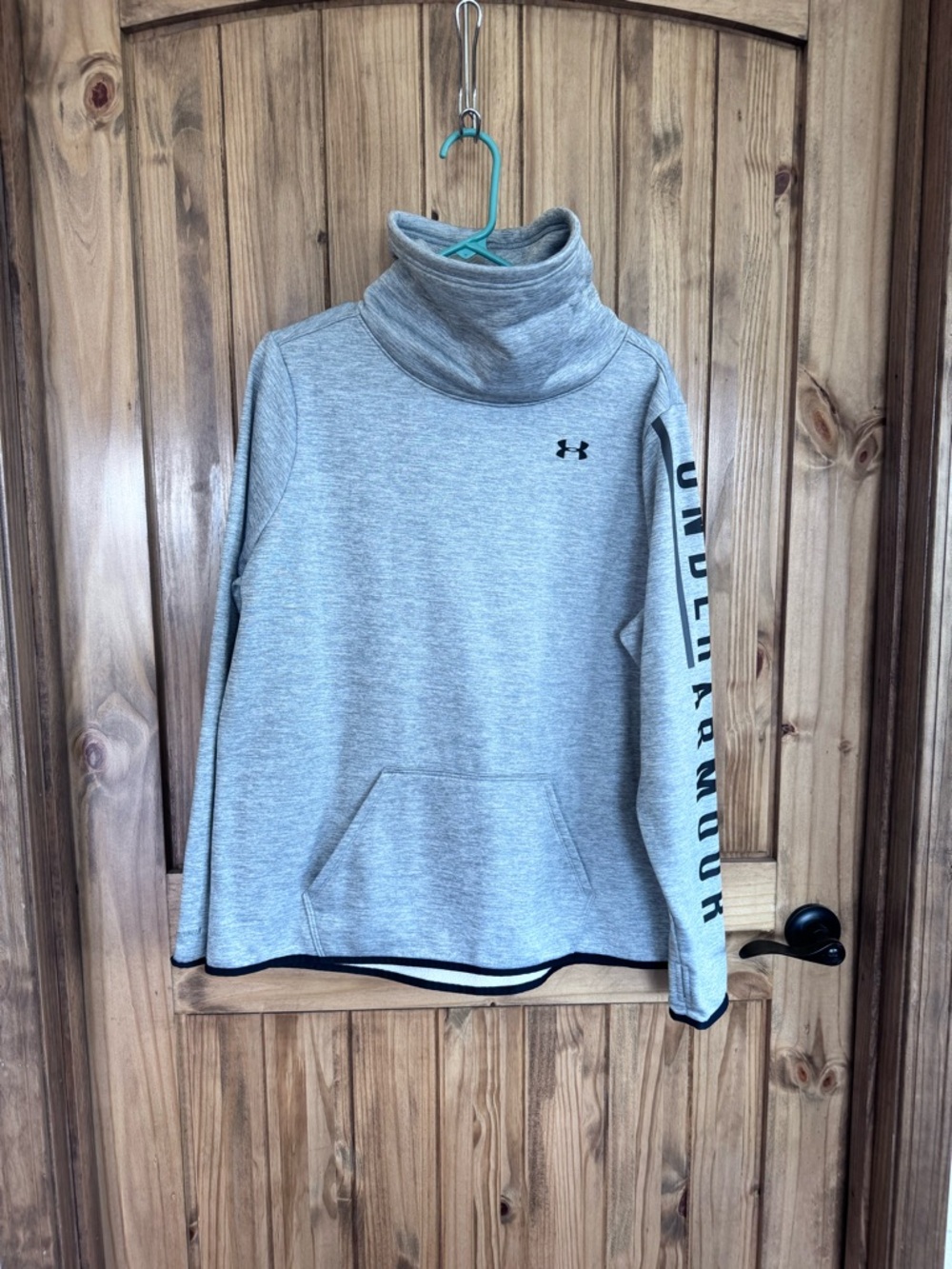 Under Armour Heather Gray ColdGear Funnel Neck Pullover